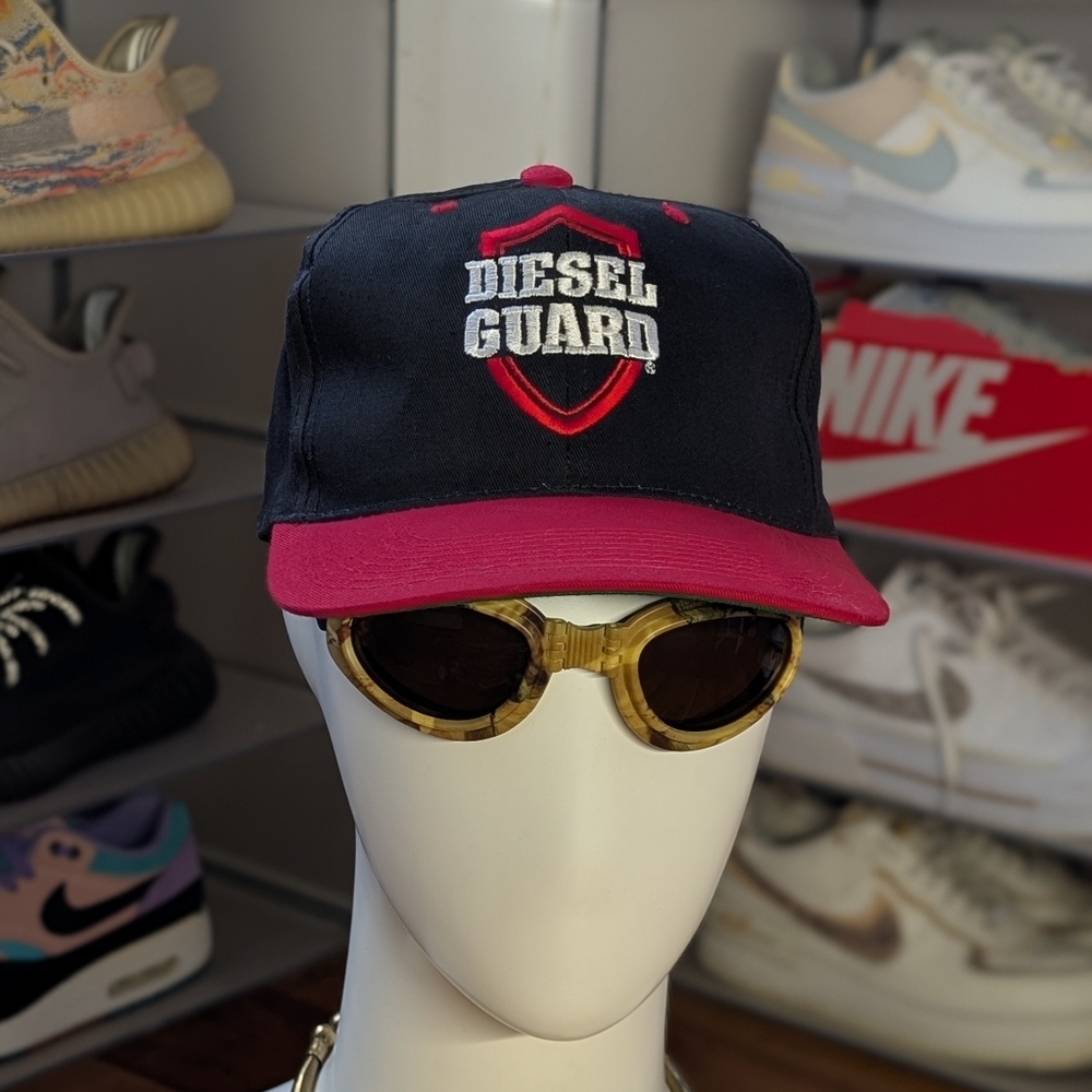 Diesel Guard Vintage Snapback Hat (OS)